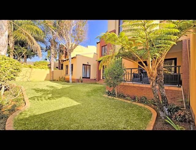 4 BEDROOM TOWNHOUSE FOR SALE IN OLYMPUS AH